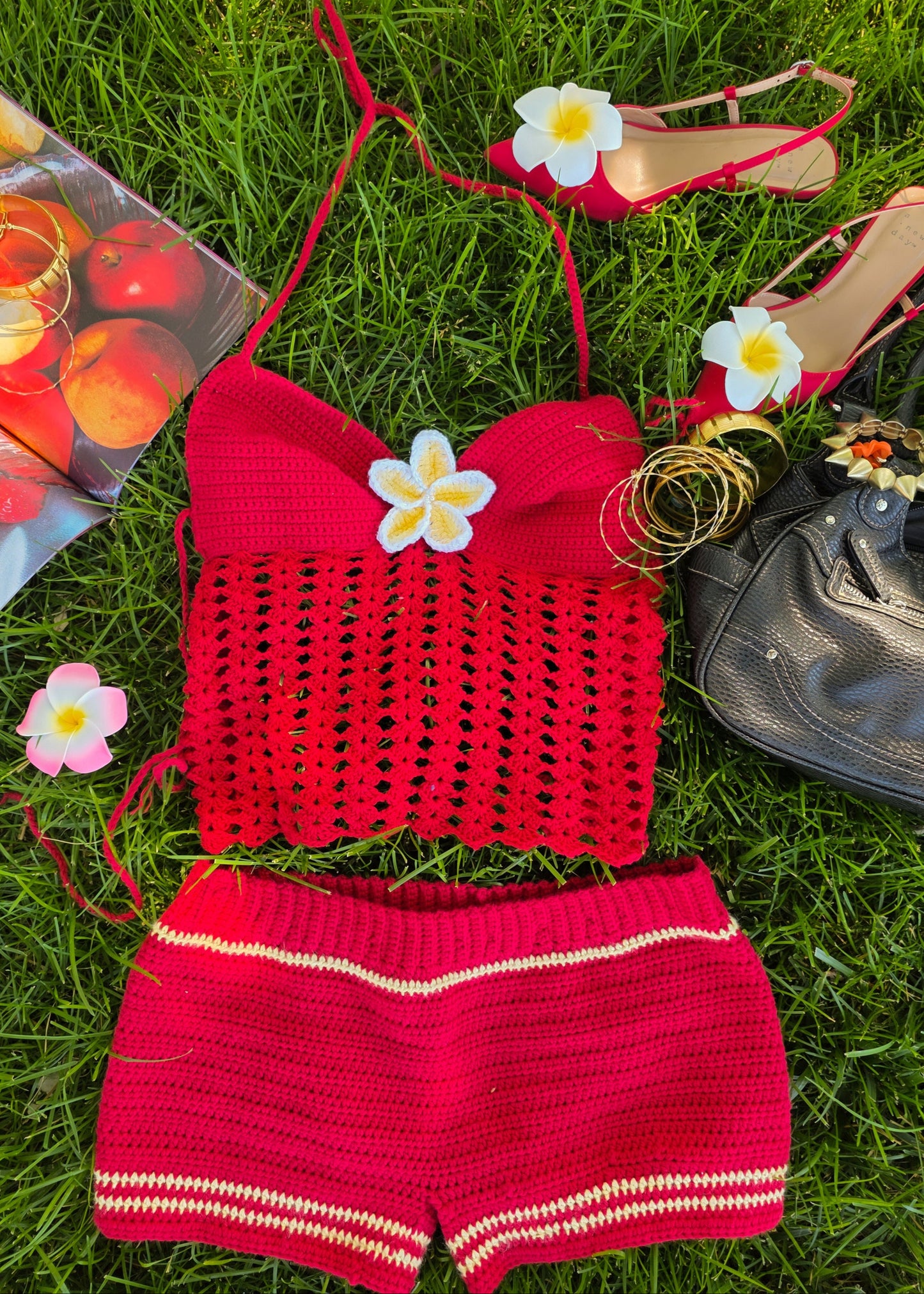Red flower set